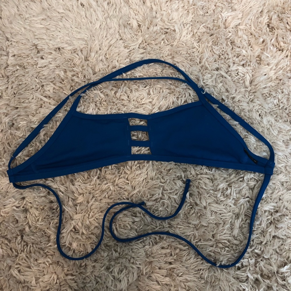 Jolyn Misfit Top